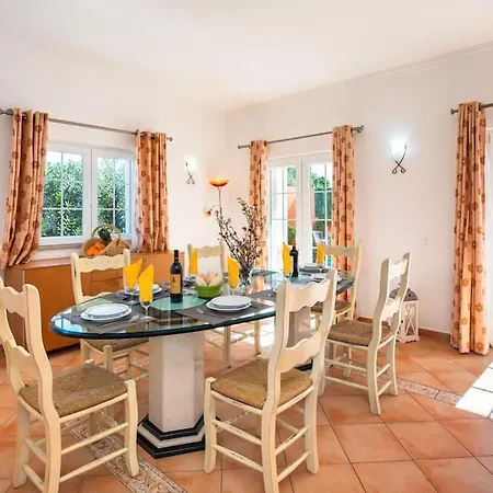 Private Ribeiro I Heated Pool, 4 Bed, Bbq, Ac, Wifi, *