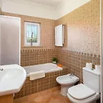 Private Ribeiro I Heated Pool, 4 Bed, Bbq, Ac, Wifi, Villa Albufeira