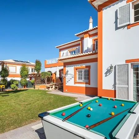 Private Ribeiro I Heated Pool, 4 Bed, Bbq, Ac, Wifi, Villa *