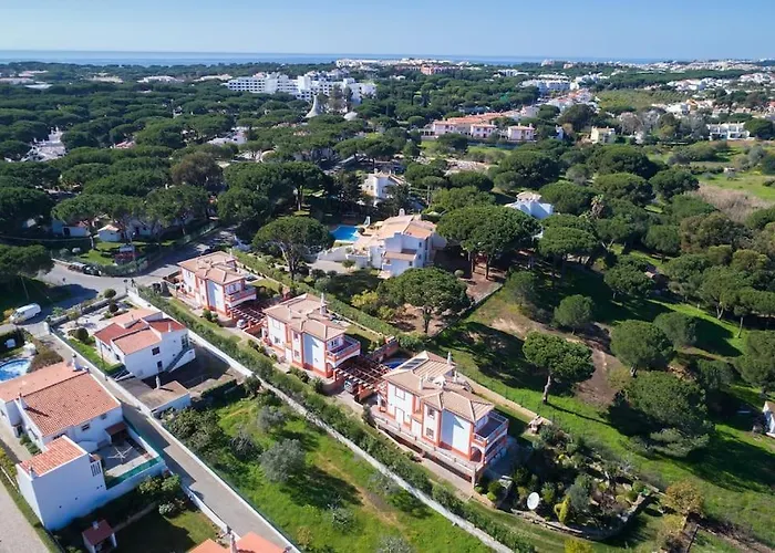 Private Ribeiro I Heated Pool, 4 Bed, Bbq, Ac, Wifi, וילה